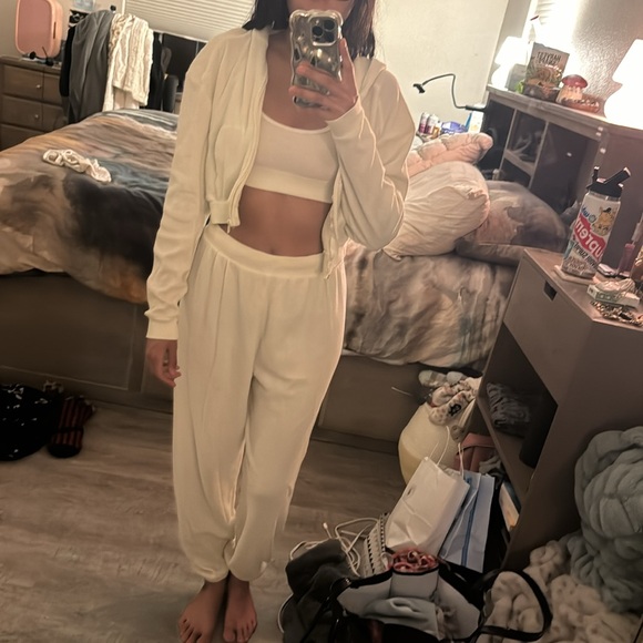 SKIMS waffle collection three piece set - Picture 2 of 13